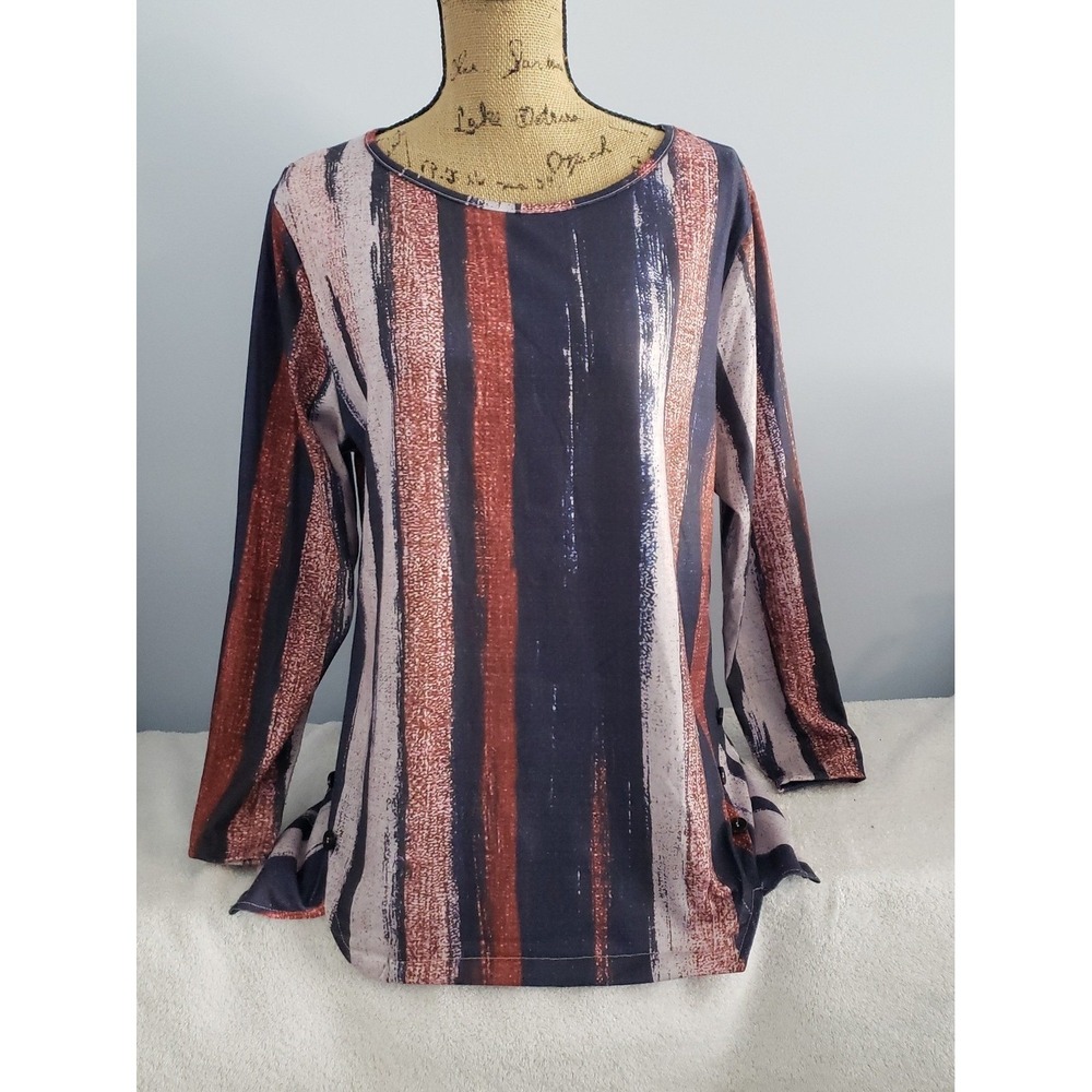 C.O.Z.Y Womans Blouse Size Large‎